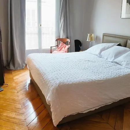 Parisian Elegance In Ranelagh *
