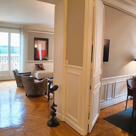 Apartment Parisian Elegance In Ranelagh