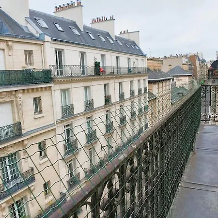 Parisian Elegance In Ranelagh Apartment *