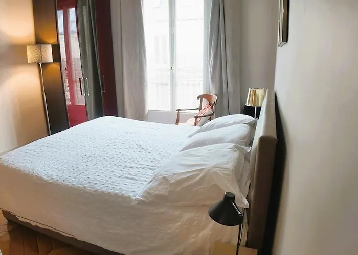 Parisian Elegance In Ranelagh アパート パリ